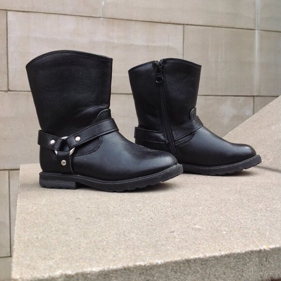 Cat & Jack Black Boots Size 8 w Side Strap+ Metal Silver Ring - Picture 2 of 16